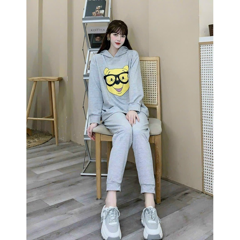 Bộ nỉ mũ bầu.