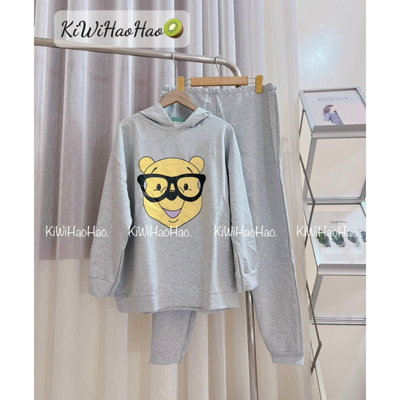 Bộ nỉ mũ bầu.