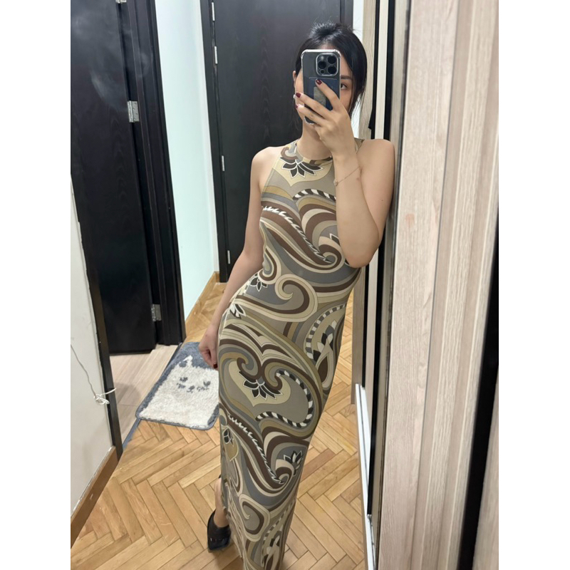 Thanh lý váy Zara sz s,váy dệt kim