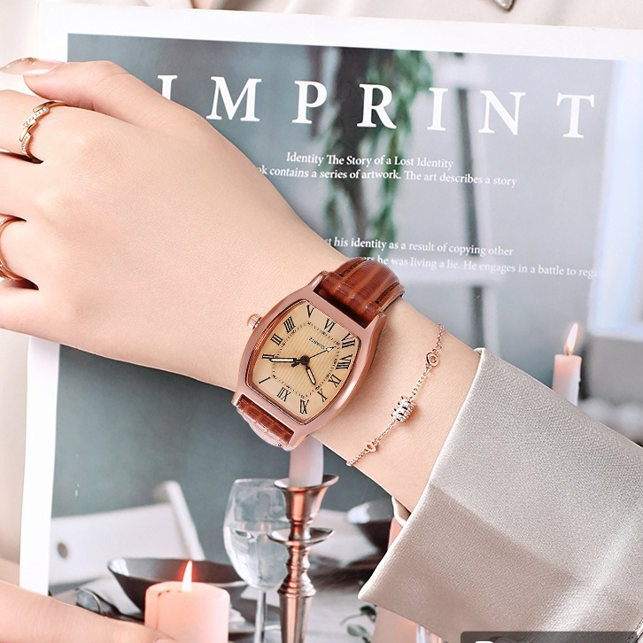 Đồng Hồ Nữ Mặt Vuông Dây Da Cao Cấp Thời Trang Vintage DH22