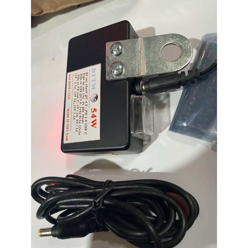 Sạc điện thoại gắn xe máy m PD PPS 33w 65w vooc, super vooc - QC 3.0 24w - 48W