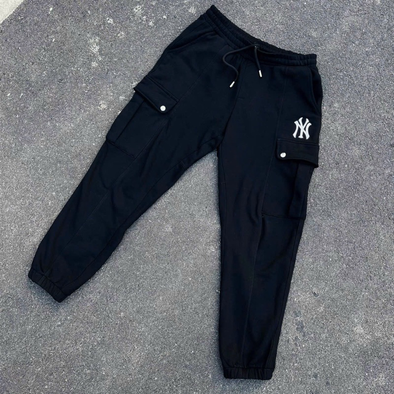 Quần Jogger nỉ túi hộp MLB hàng cao cấp ss2024