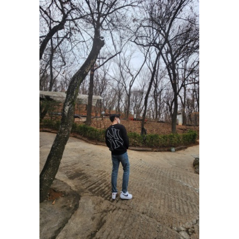 Áo Sweater MLB Basic Logo NY