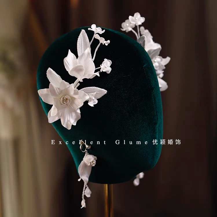 Sét Hoa Cài Tóc Kèm Bông Tai mã W877