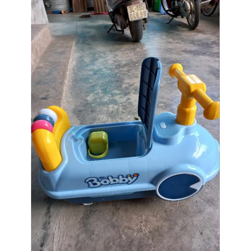 Xe chòi có đồ chơi