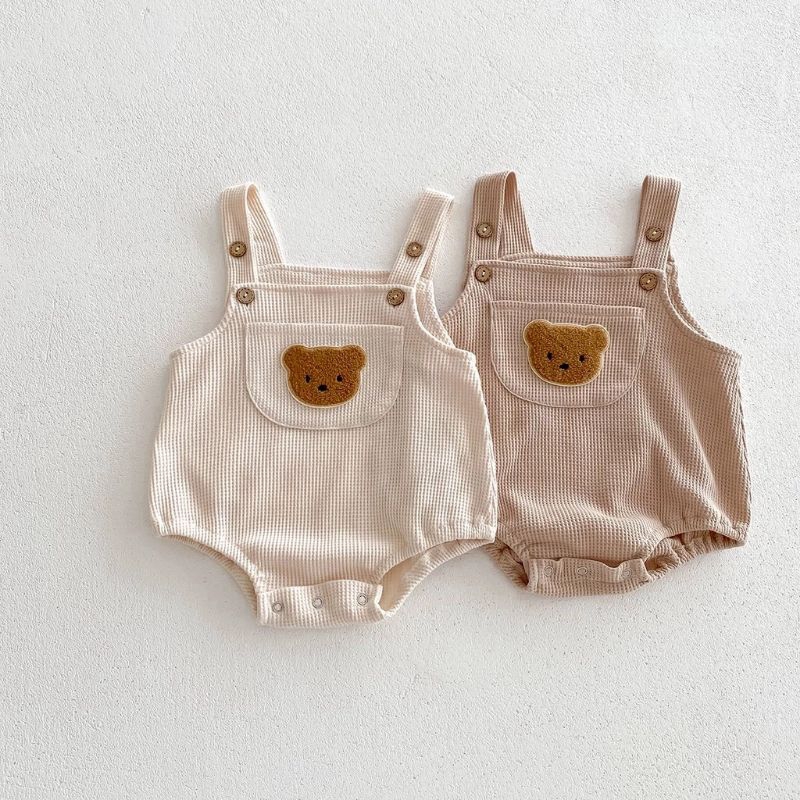 Set bodysuit thun tổ ong đính gấu kèm áo cho bé
