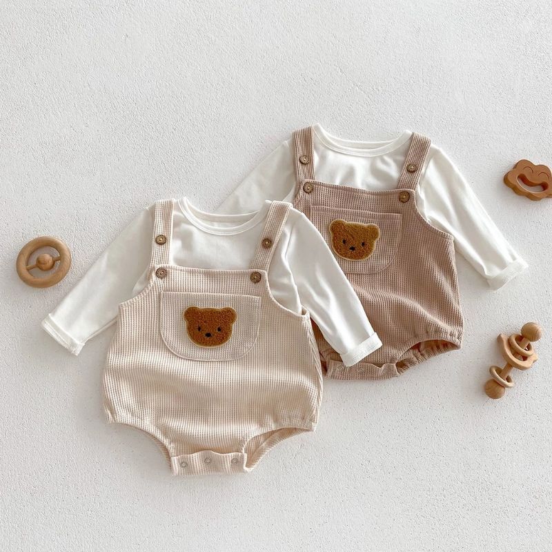 Set bodysuit thun tổ ong đính gấu kèm áo cho bé