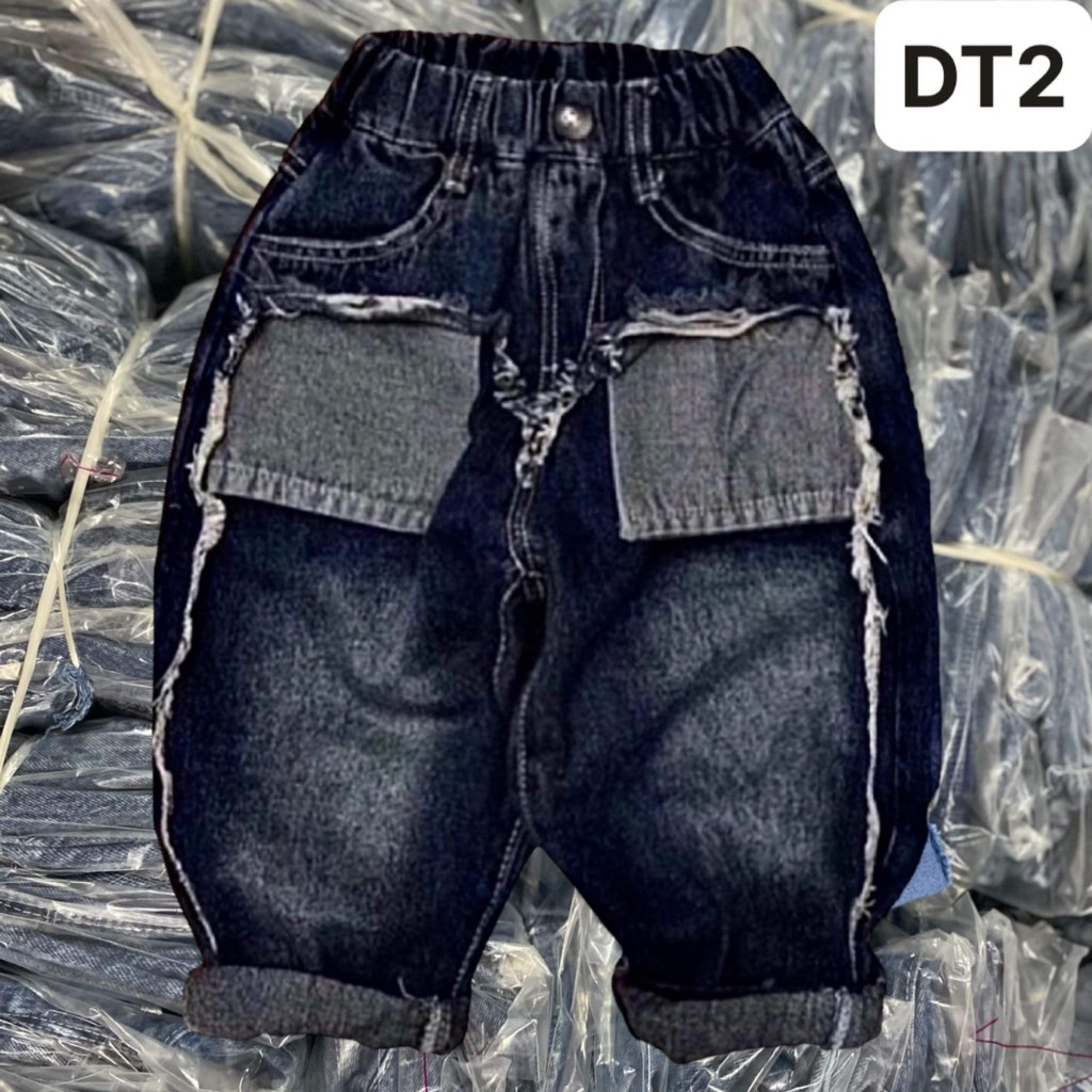 Quần bò rách bé trai