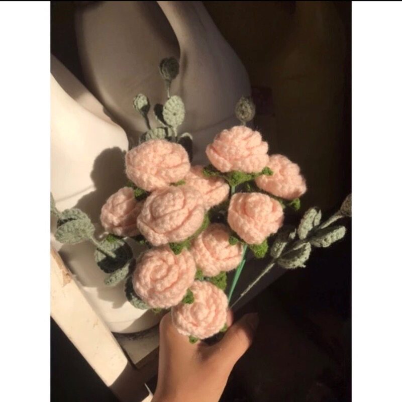 Hoa hồng bằng len handmade size mini