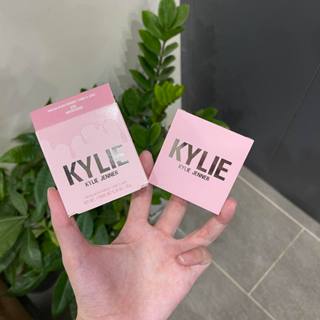 Má hồng phấn Kylie Pressed Blush Powder 10g