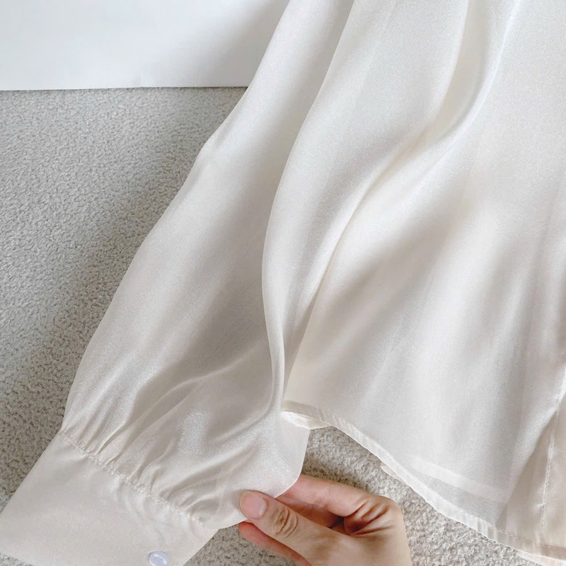 SET YẾM ĐEN VIỀN KÈM SƠ MI VOAN NUDE