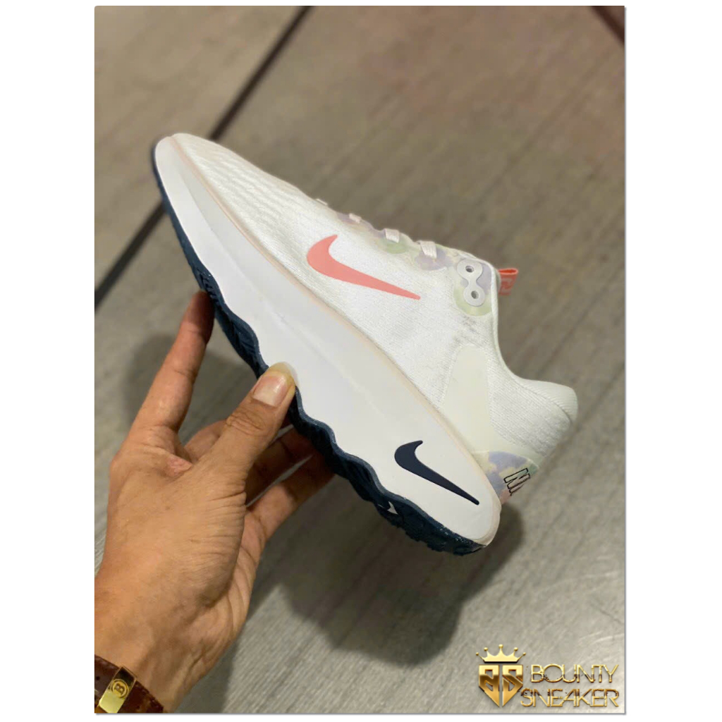 Giày Thể Thao Nike Motiva Crimson