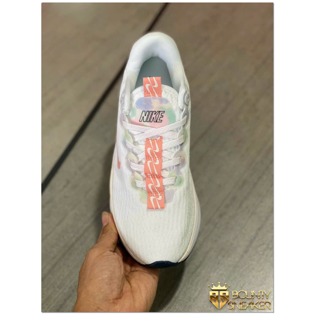 Giày Thể Thao Nike Motiva Crimson