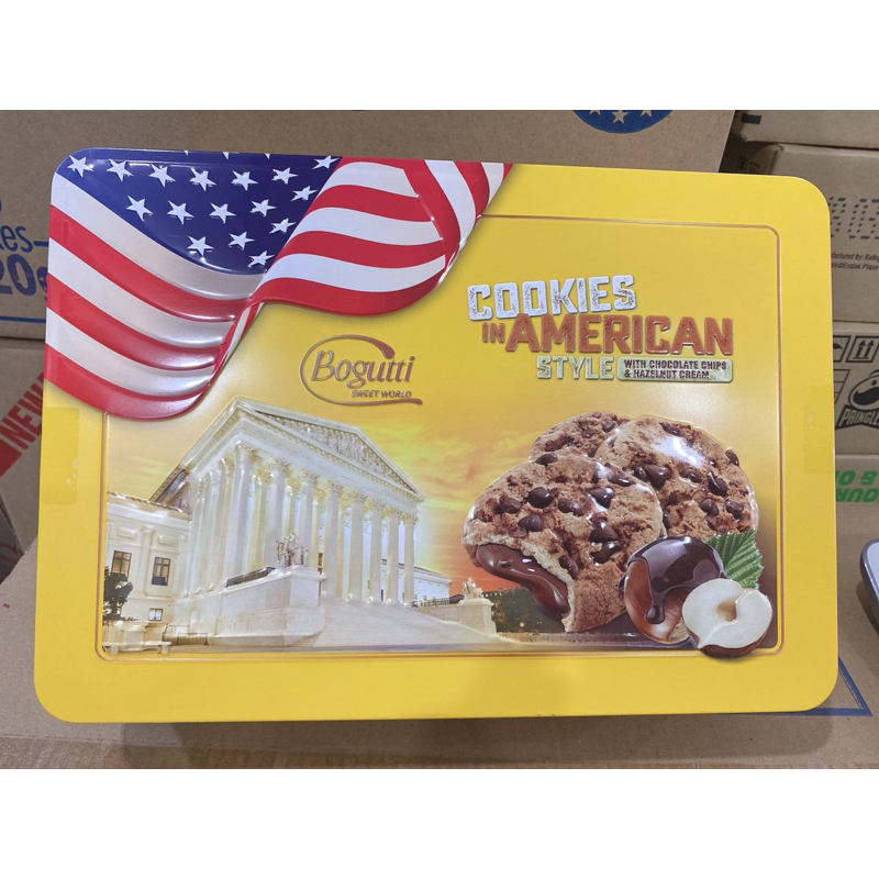 Bánh Quy Chocolate Chips Hạt Phỉ Và socola hiệu Bogutti American Style – Hộp Thiếc 450g Nhập khẩu Ba Lan