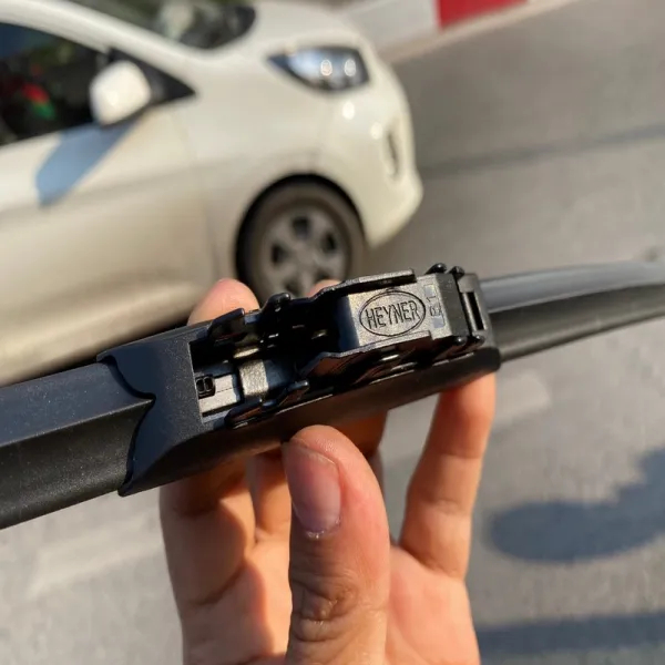 Cặp gạt mưa Heyner Super Flat cho xe Porsche Macan 2014-2022 kèm adapter