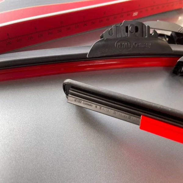 Cặp gạt mưa Heyner Super Flat cho xe Porsche Macan 2014-2022 kèm adapter