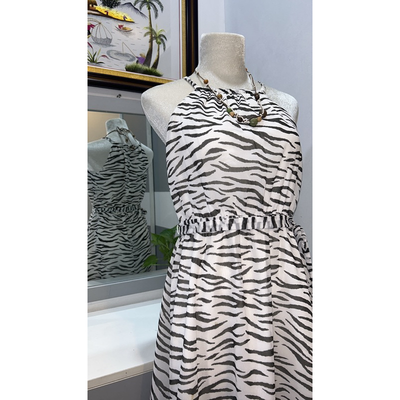 Đầm hở vai - 2hand