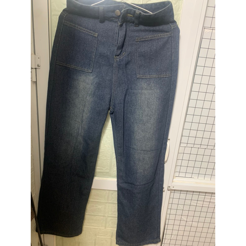 Quần jean nữ màu retro