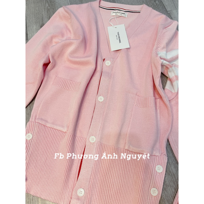 THE2001STORE | Áo len cardigan THOM hồng dài tay phong cách Hàn Quốc