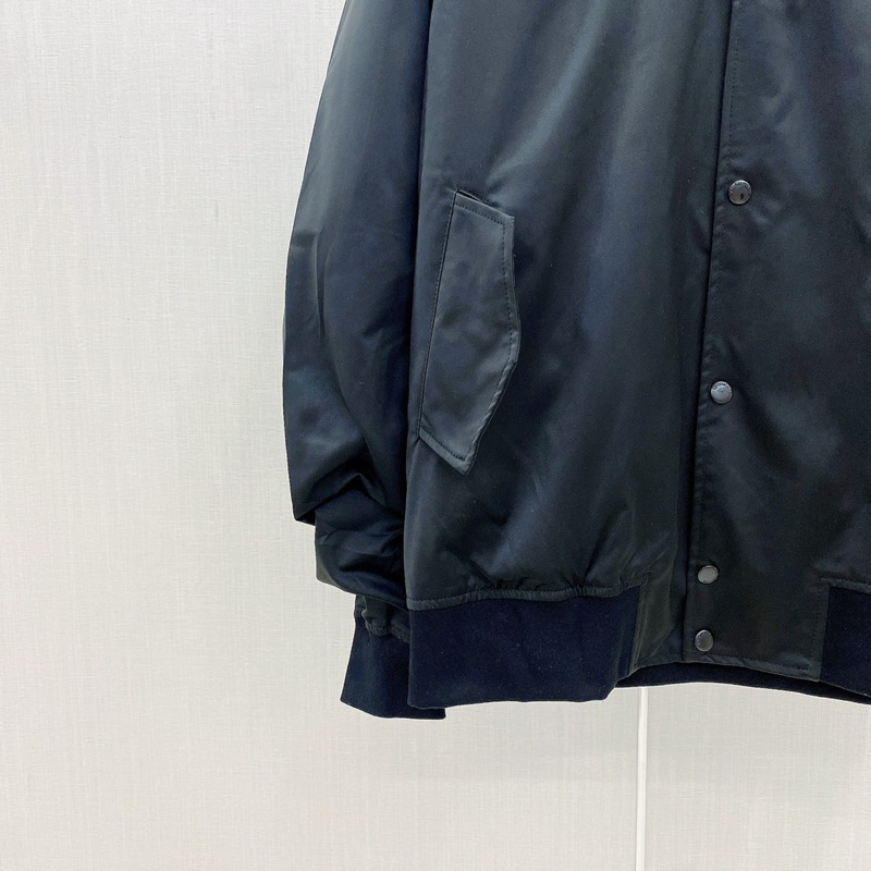 Áo bomber - Balenciaga - BLCG màu black Basic logo Jackets