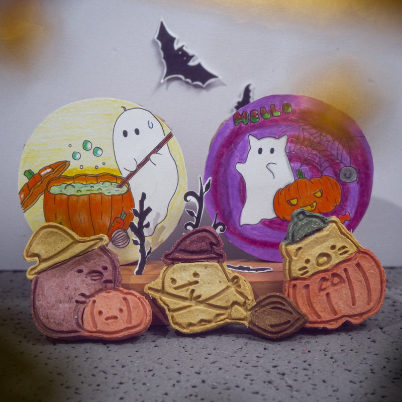 Bánh Sấy Khô Homemade Cho Chó Nhân Cá Basa / Thịt Heo Kẹo Sữa Bí Đỏ Dịp Halloween Cho Thú Cưng