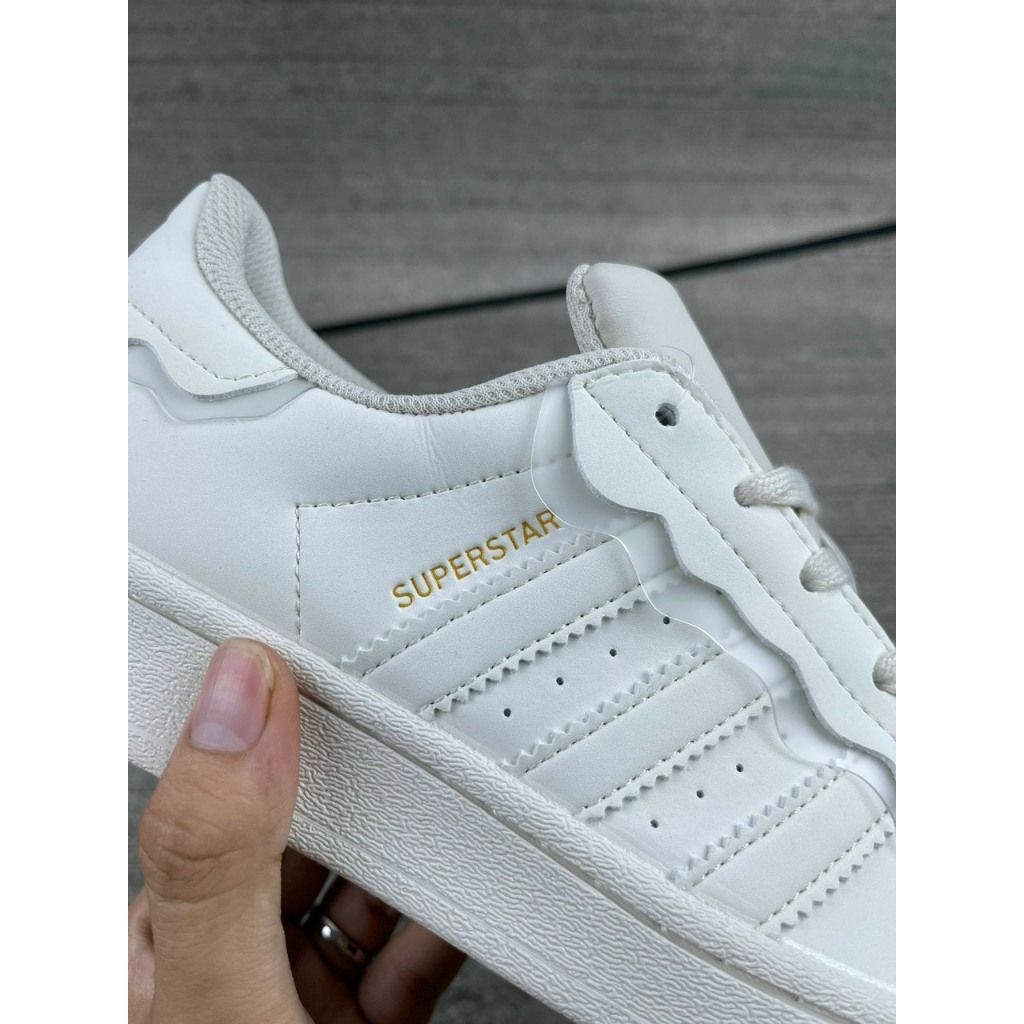 Giày thể thao nữ adidas mũi sò .giày adidas sò trắng kem ful hộp ful box-giay360