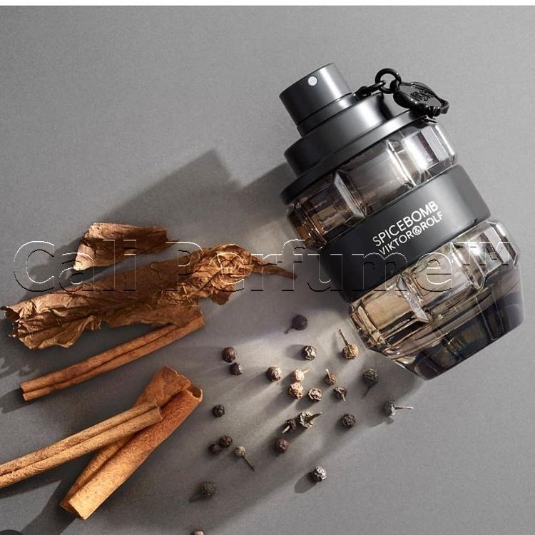 Nước Hoa Nam Hương Ấm Áp SpiceBumb EDT