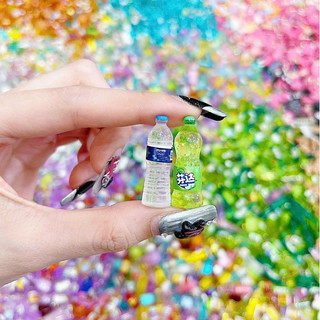Charm chai nước mini nhiều loại màu sắc ngọt ngào