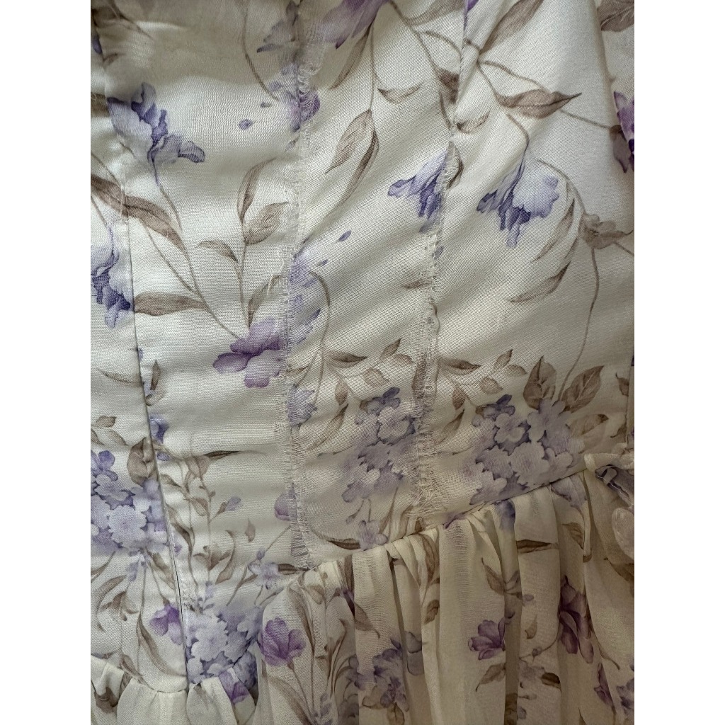 THANH LÝ  - Váy hoa tím