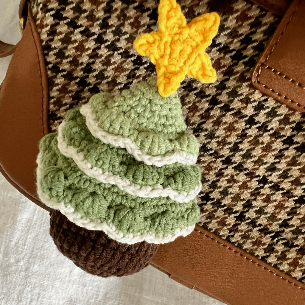 🎄Túi cây thông Noel bằng len móc handmade, bag charm đựng airpods, son và tiền lẻ dễ thương, quà tặng giáng sinh 🎄