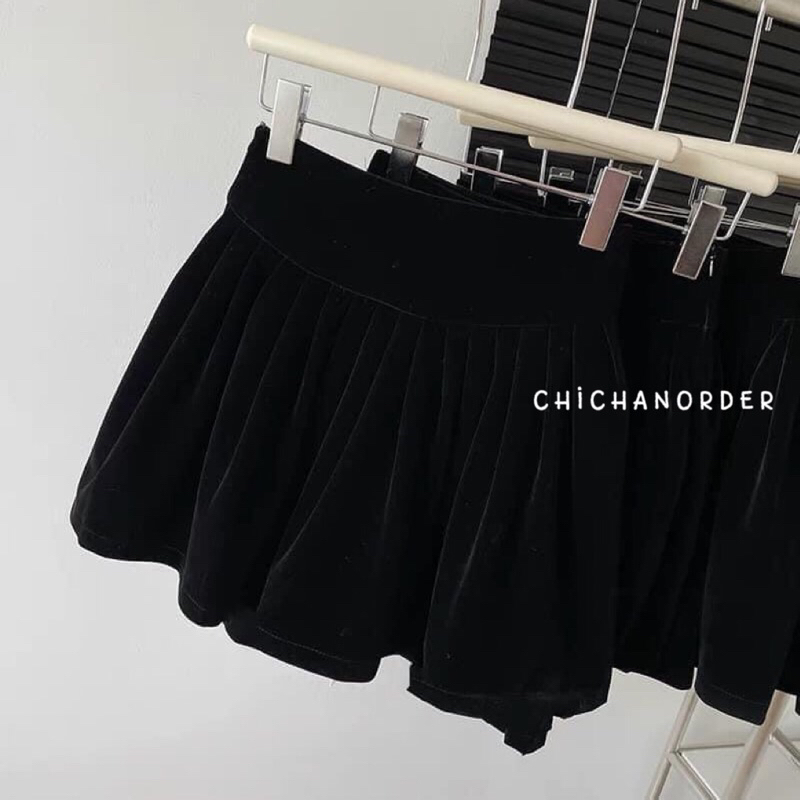 Chân váy nhung dáng xoè tôn eo