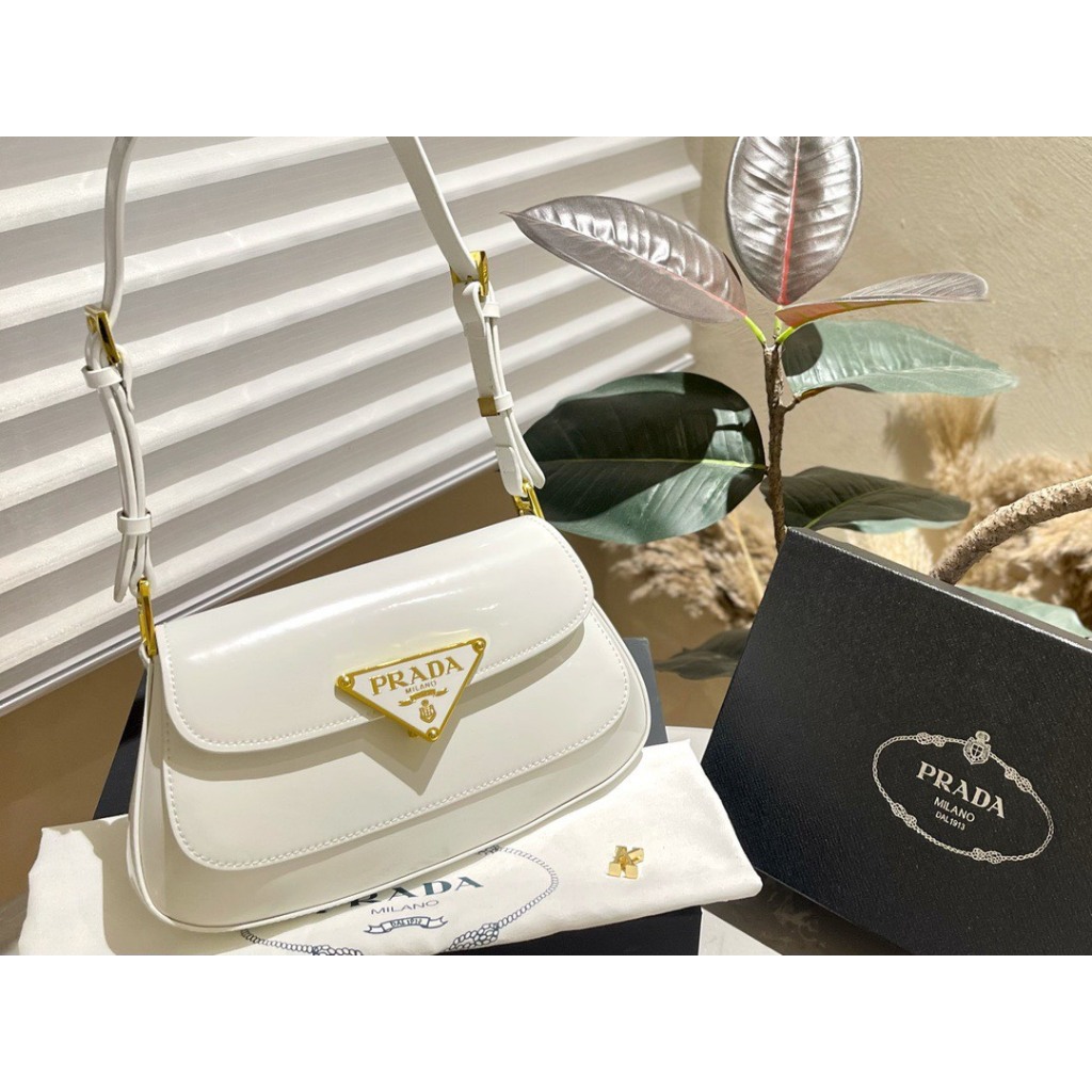 TÚI PRADA KẸP NÁCH SZ22