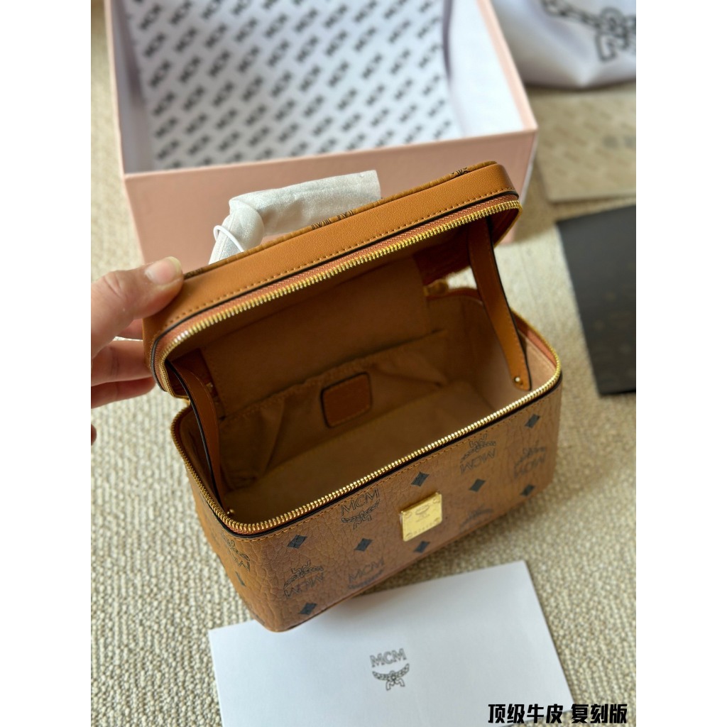 TÚI M.CM VANITY SZ 20