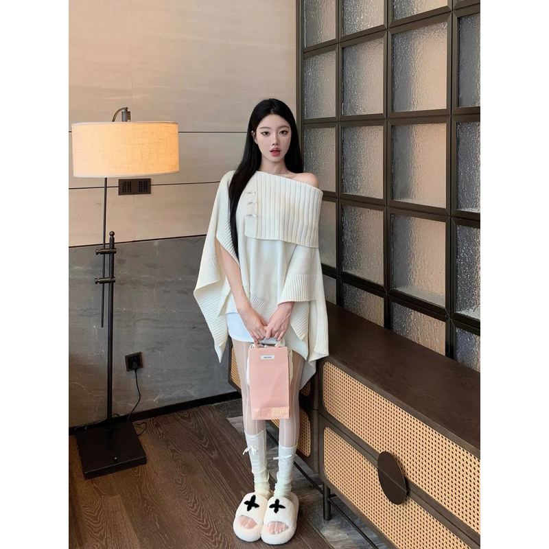 ÁO LEN CAPE PHONG CÁCH THỜI TRANG CHO NỮ TRONG MÙA THU ĐÔNG NĂM 2023💐