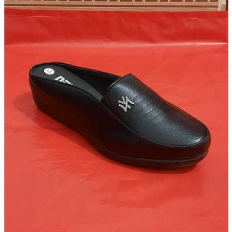 DÉP SỤC DA NỮ SIÊU NHẸ TĂNG CHIỀU CAO THÊM 7CM