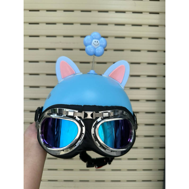 Nón Bảo Hiểm Nửa Đầu Kính Phi Công Kèm Phụ Kiện Bông Hoa Tai Mèo 2 Màu Dễ Thương BONBON