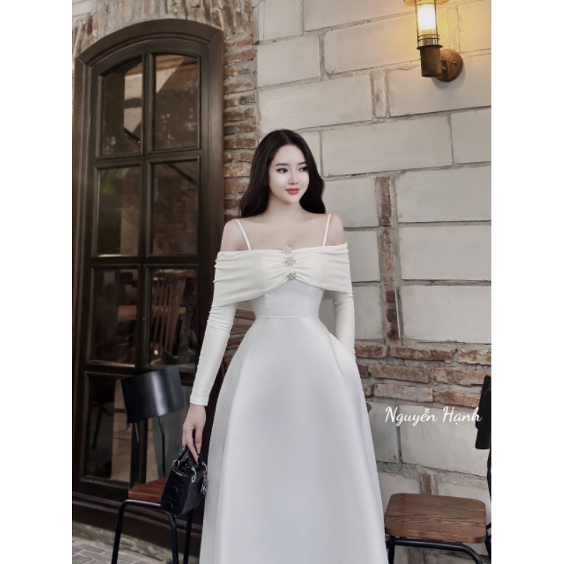 Váy tắc ta trễ vai dáng dài