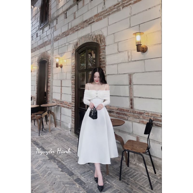 Váy tắc ta trễ vai dáng dài