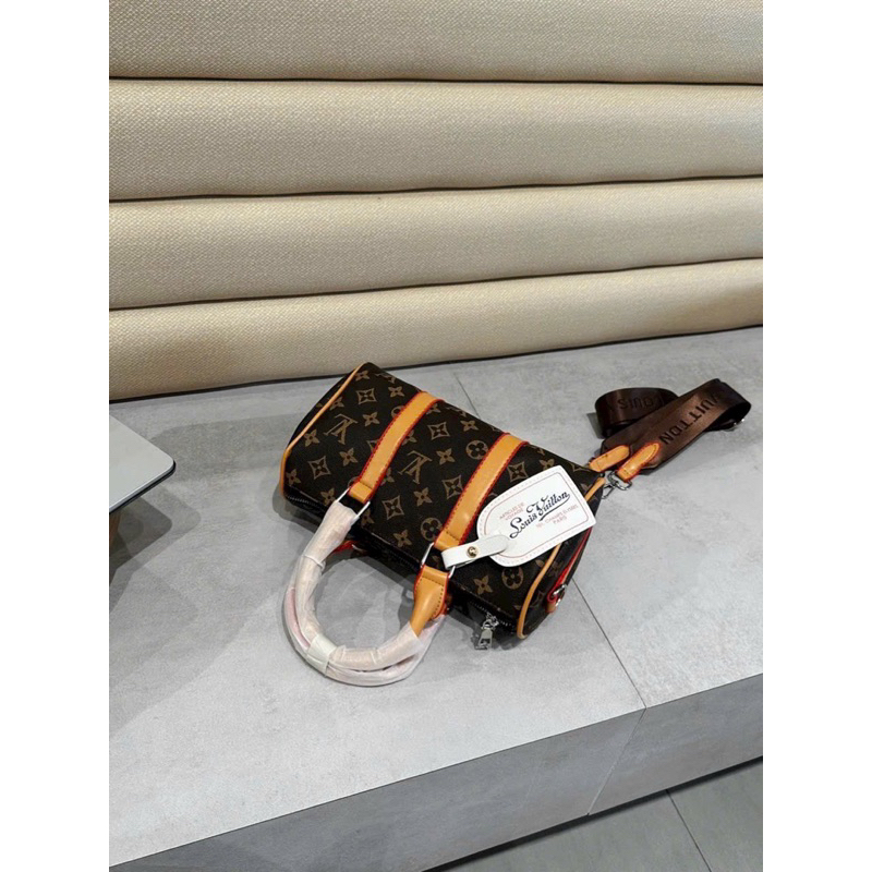 Mẫu Túi Trống Mini Luôn Vui Tươi Cầm Tay Hoặc Đeo Chéo, Dễ Mix Đồ