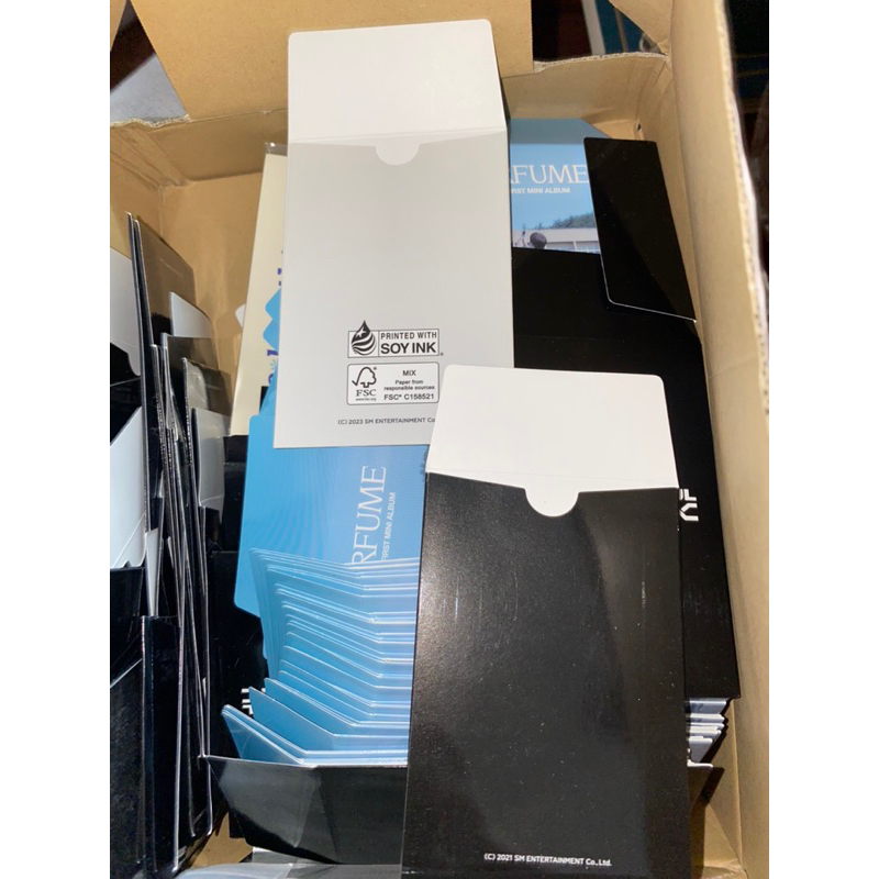 TRADING PACK RỖNG NCT127 THE LINK NCT DOJAEJUNG PERFUME