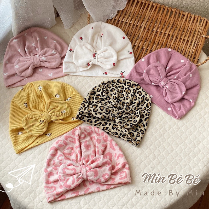 Mũ turban cho bé gái