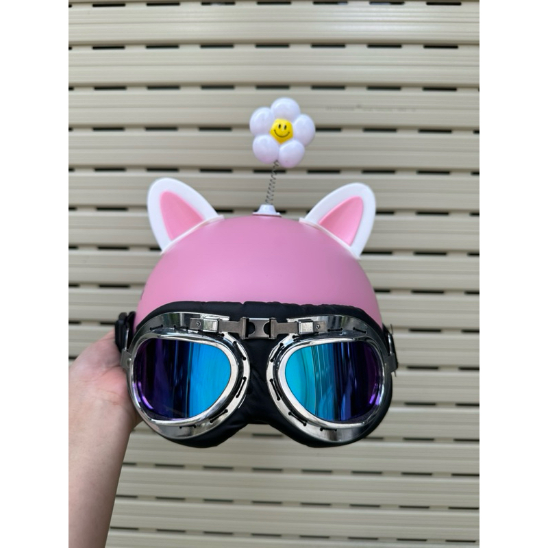 Nón Bảo Hiểm Nửa Đầu Kính Phi Công Kèm Phụ Kiện Bông Hoa Tai Mèo 2 Màu Dễ Thương BONBON