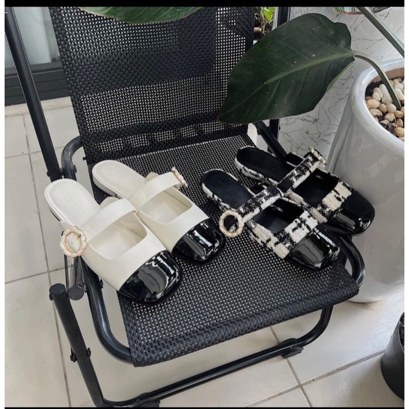 Sục xinh nữ mũi vá dây ngang bản to đính bông hoa chất vải dạ MA110