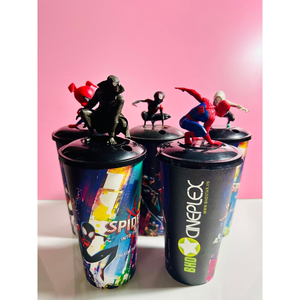 LY SPIDER MAN Into the Spider-Verse