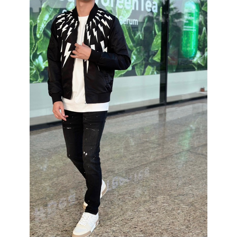 Áo khoác bomber tia sét nam nữ-áo khoác bomber jacket in hình tia sét boy phố đông 2023