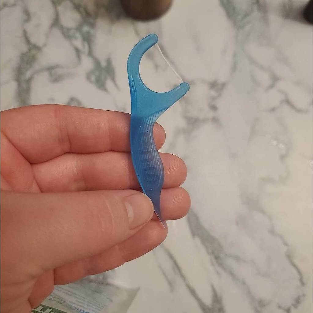 Tăm chỉ nha khoa GUM Advanced Care 150 cây