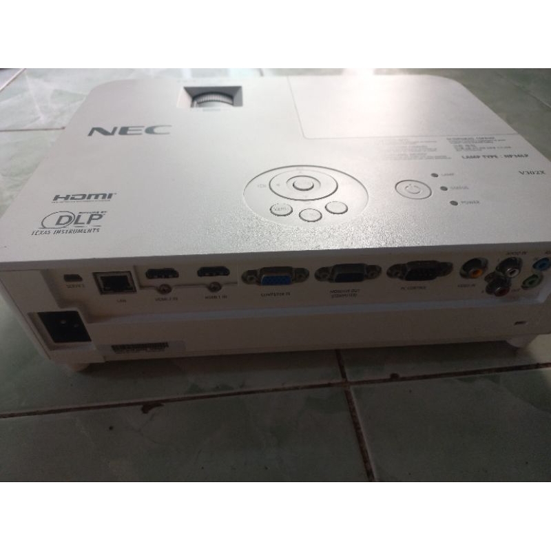Máy chiếu cũ Nec v302x như mới giá rẻ