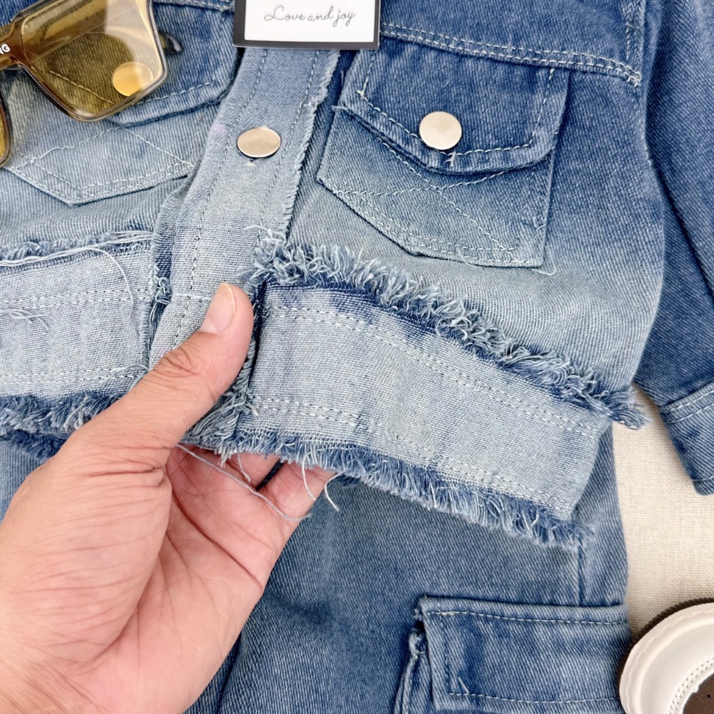 Set Áo Bò Kèm Quần Jeans Túi Hộp Cho Bé Gái WOWKIDS Dáng Rộng Cá Tính Cho Bé Từ 8-23kg