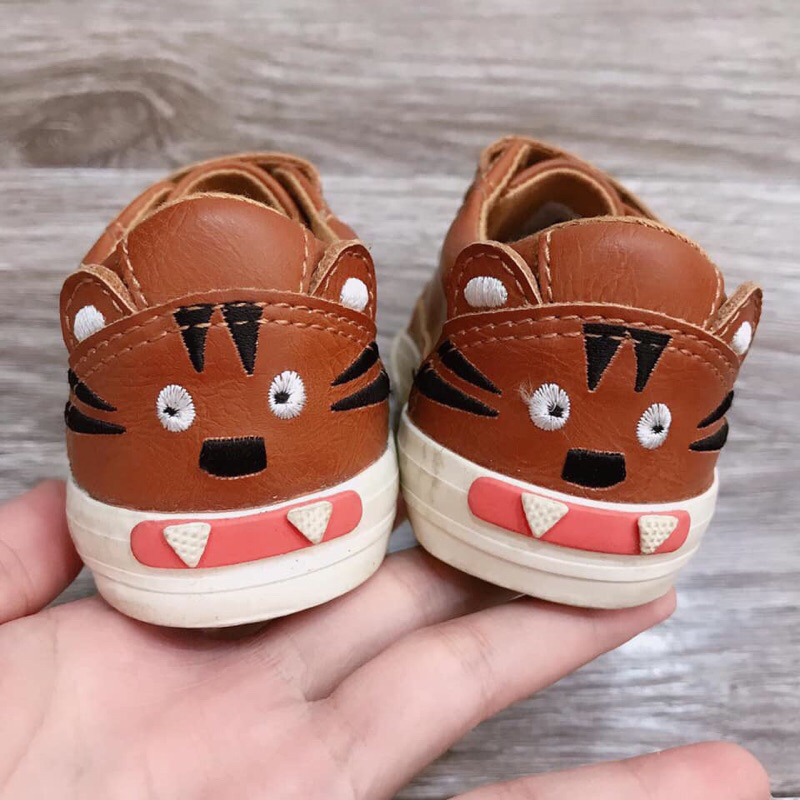 Next Da Nâu Hổ