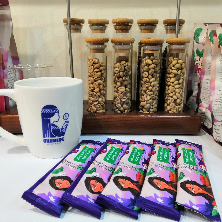 Cà Phê Hòa Tan 3 in 1 Chamlife Vị Đắng Ngọt Ngào 255g